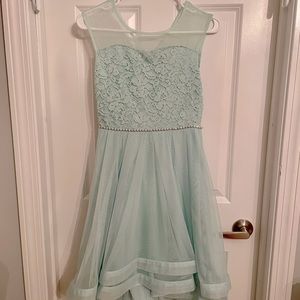 Girls dress size 14